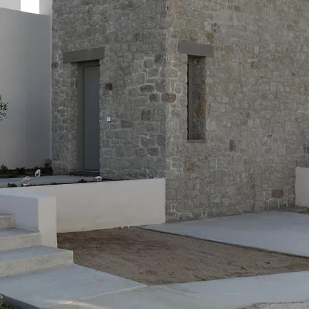 Summer Sense In Agia Anna فيلة *